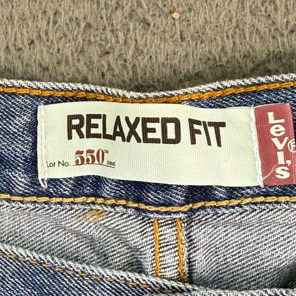 Levi's 550 Jeans Mens 40x32 Blue Relaxed Fit Denim Medium Wash Y2K Deadstock